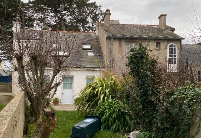 EXTENSION ET RENOVATION D'UNE MAISON DE BOURG